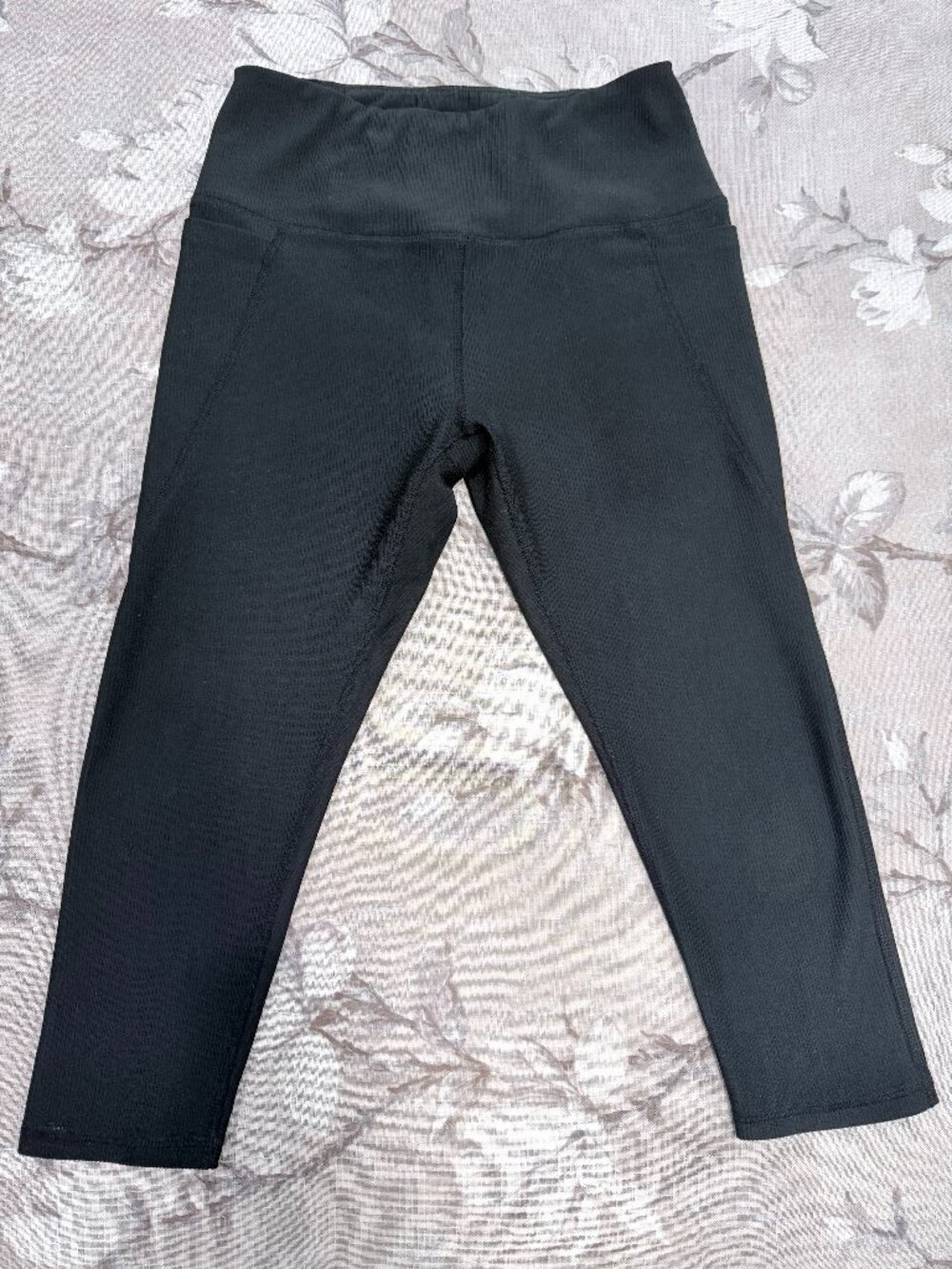 JC Sport Black Ribbed High Rise Crop Leggings Small Side Pockets
